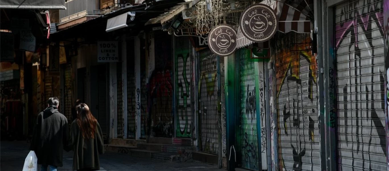 Click away από την αγορά οι μικρομεσαίοι - Ανθεί το παρεμπόριο - Μεγάλοι οφελειμένοι τα πολυκαταστήματα